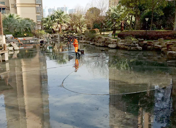 长清景观池淤泥清理